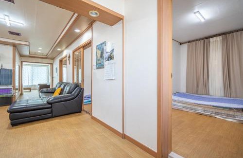 Namwon House | Jeju Seoul Minbak