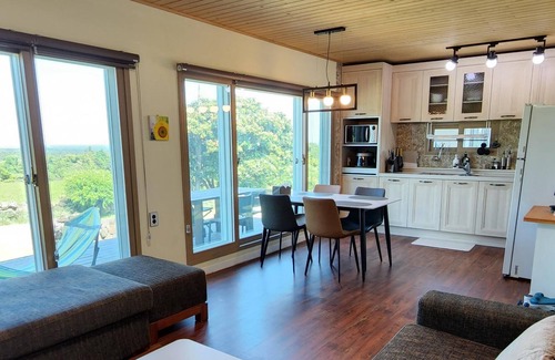 Seongsan House | Jeju Staymaru Pension