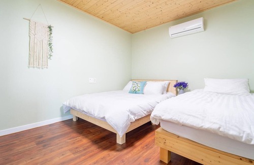 Seongsan House | Jeju Staymaru Pension