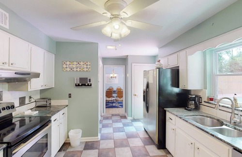 Jekyll Island House | JEKYLL HYDE AWAY 5 bedrooms, 4.5 bathrooms