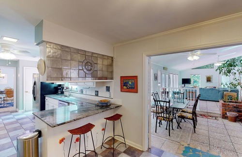 Jekyll Island House | JEKYLL HYDE AWAY 5 bedrooms, 4.5 bathrooms