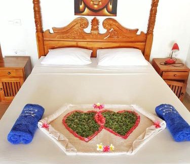 Purwakerti Hotel | Jemeluk Beach Bungalows