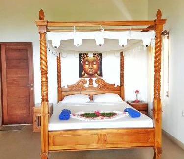 Purwakerti Hotel | Jemeluk Beach Bungalows
