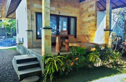 Purwakerti Hotel | Jemeluk Beach Bungalows