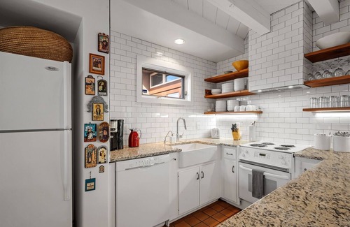 Nambe Pueblo House | Jemez - Fantastic Views, Community Pool