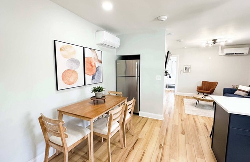 Federal Hill Apartment | Jennifer's Elegant & Cozy Broadway Retreat