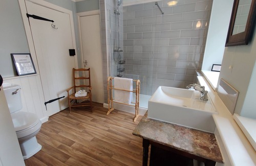 Bossington Bed & Breakfast | Jennifrieds superking or twin
