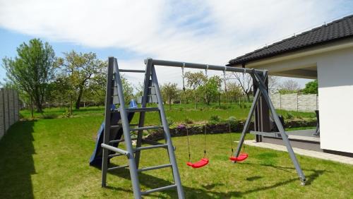Mojmirovce House | Jenny home