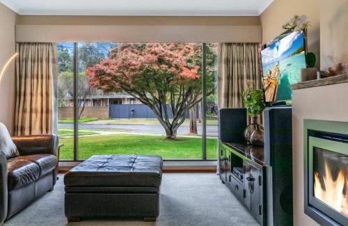 Echuca House | Jensen House - Retro Style with a modern update