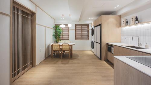 Choryang Bed & Breakfast | JeongonJae Stay