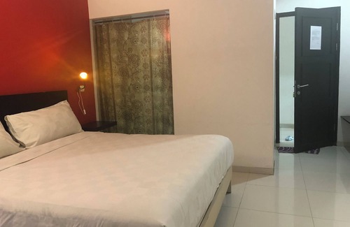 Tahunan Hotel | JEPARA BEACH HOTEL