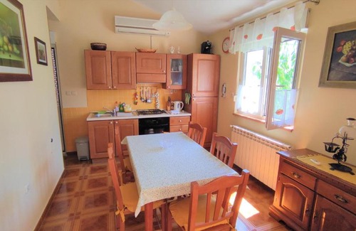 Kastel Stafilic Apartment | Jere Apartment