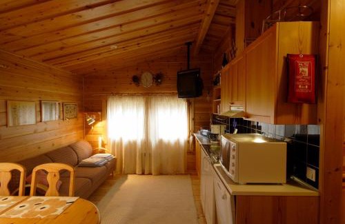 Muonio House | Jeris Lakeside Resort Cabins