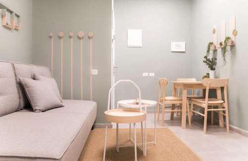 Nachlaot Apartment | Jerusalem market apartment