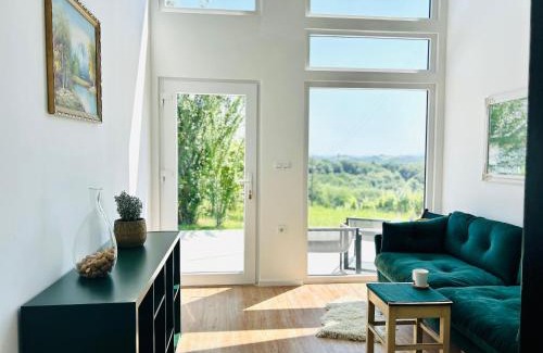 Ormoz House | Jeruzalem 88