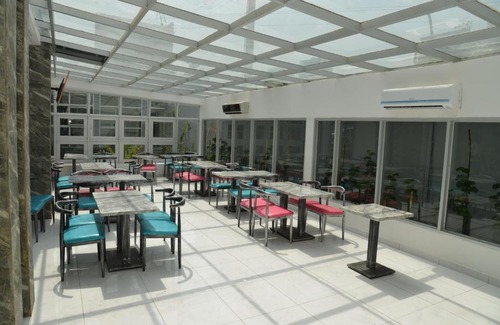 Kpalime Hotel | Jess Hotel Kpalimé
