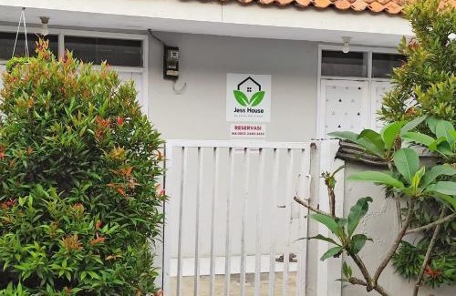 Tasikmalaya House | Jess House by Slamet
