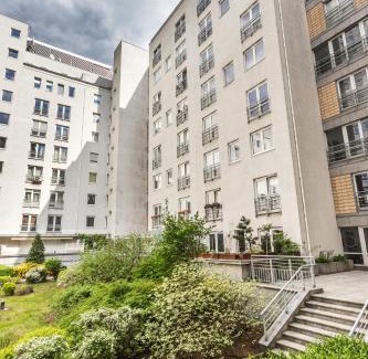 Muranow Apartment | JessApart– Babka Tower Apartment