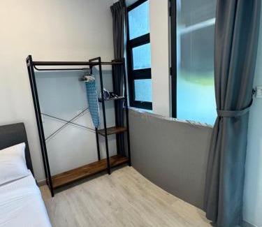 Downtown Kota Kinabalu Apartment | Jesselton Quay- 2Bedrooms modern concept-free wifi & netflix