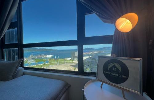 Downtown Kota Kinabalu Apartment | Jesselton Quay Suite by Backyard