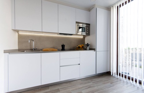 Garana Apartment | Jesters of Pria Rural Apartments. Fit 2. Pool and sea views.