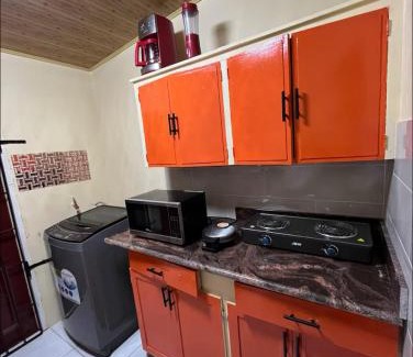 Pembroke Hall Apartment | Jesty House