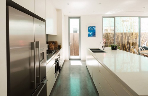 Bondi Beach House | Jet Flamingo Villas