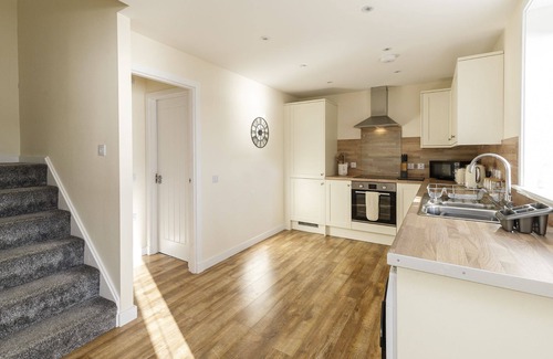 Harris Apartment | Jetty Cottage - A modern cottage with views of South Harris and the Castle