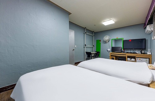 Jeungpyeong Hotel | Jeungpyeong Gallery Self Check-in Motel