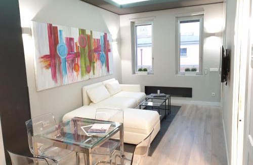 Milan Centre Apartment | Jewel Apartment vista Duomo 100m