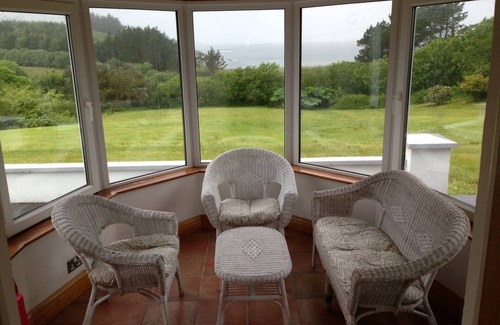 Ardnatrush Cottage | Jewel Box at Bantry Bay