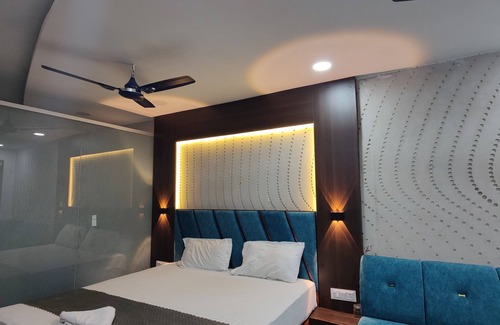 Jhansi Hotel | Jhansi Castle Inn