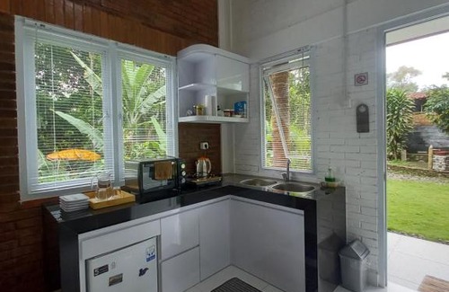 Pakem House | JHL Panggeran