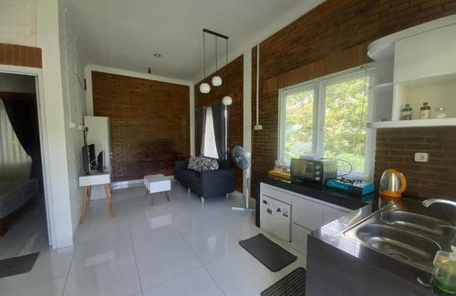 Pakem House | JHL Panggeran