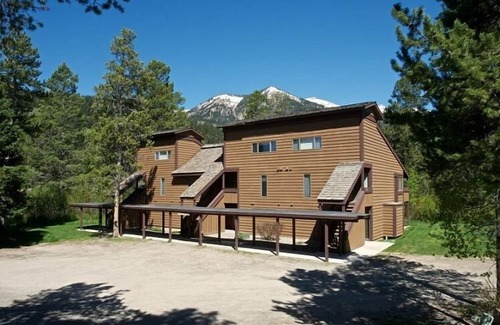 Moose Wilson Road Condo | JHRL - Aspens Elderberry 4021 - Great Mountain View