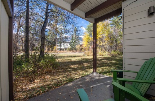 Moose Wilson Road Condo | JHRL - Buckwheat 1814 - First floor Aspens condo, walk to market and bus stop