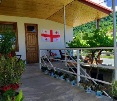 Lagodekhi House | Jibghashvilebi's house