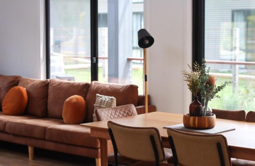 Halls Gap House | Jimmara House Modern central holiday home