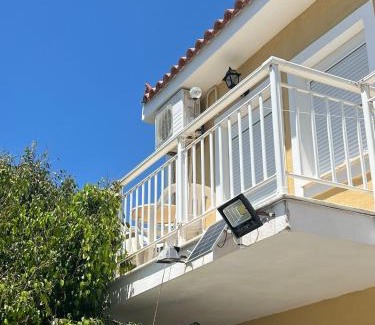 Kampos Marathokampou Apartment | Jimmy Anna Beachfront Apartments Naturist Private Beach