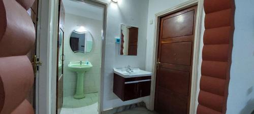 Nedumbassery Apartment | Jinan palace guest house Jinan palace guest house