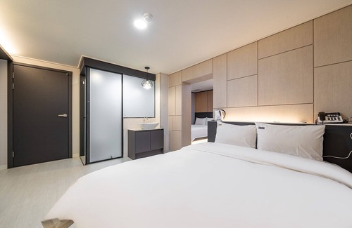 Jincheon Hotel | Jincheon 2S