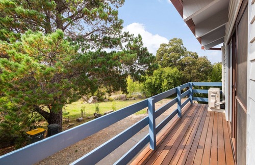 Jindabyne House | Jindang House - Spacious Three-Bedroom Townhouse