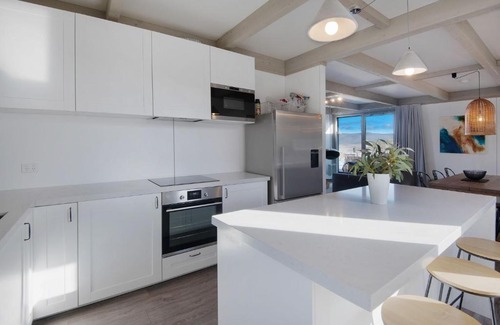 East Jindabyne House | Jindy Haus 1 of 76 Kunama Drive