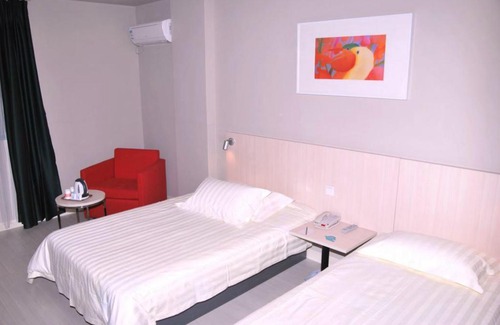 Luyuan Hotel | Jinjiang Inn Changchun FAW Factory Car Business City