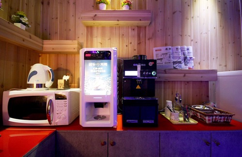 Chinju Hotel | Jinju Ice Cream