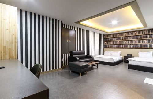 Chinju Hotel | Jinju Queens