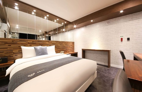 Chinju Hotel | Jinju She's
