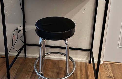 Midwest City Apartment | Jj’s Studios/Guest House