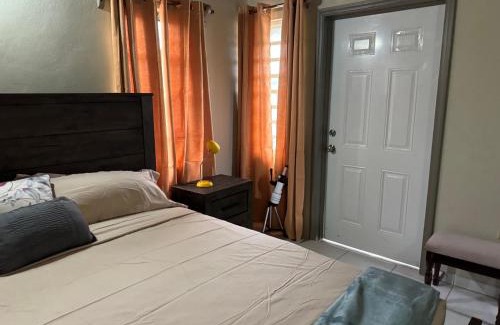 Cedar Grove House | JJs Flat