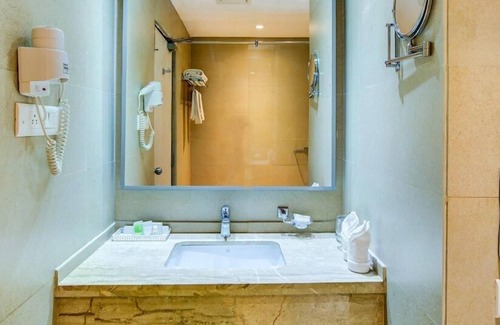 Kelakam Hotel | JK Residency Kelakam
